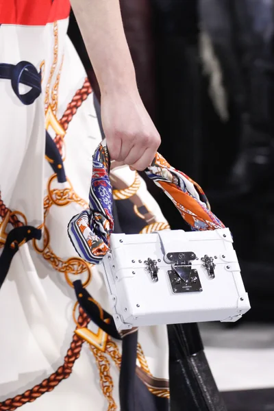 Look 6